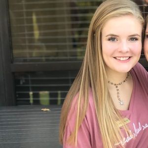 Meet your Posher, Lizzy